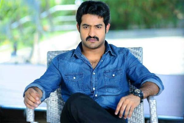 ntr,shakthi movie,rajasthan,dil raju,hareesh shankar  ఎన్టీఆర్‌ క్రేజ్‌ను చూసి ఆశ్చర్యపోతున్నారు..! 